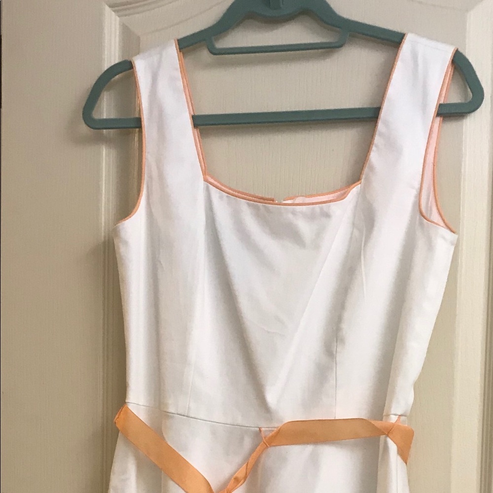 Pre-owned dress